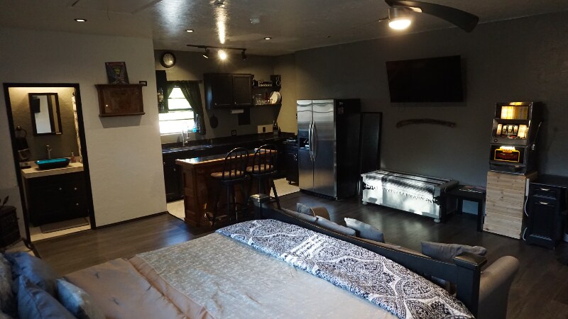 Building Photo - 12715 Beeler Creek Trail