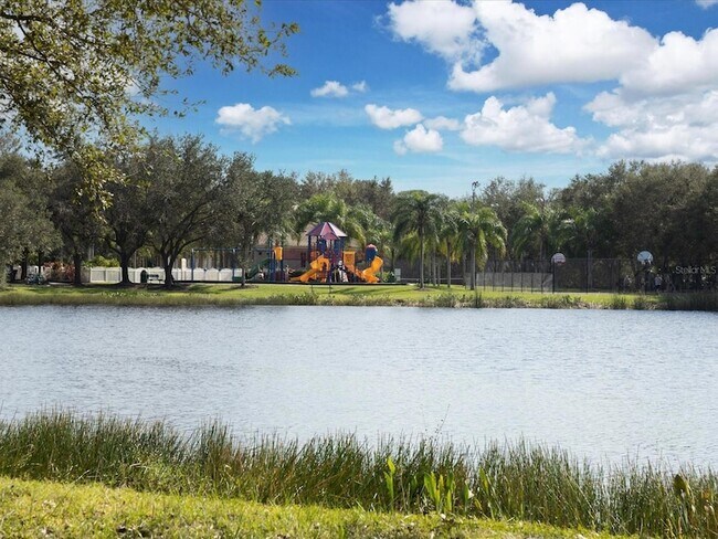 Building Photo - 1041 Buttercup Glen