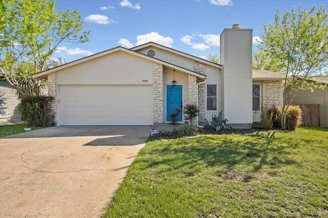Building Photo - 11131 Henge Dr
