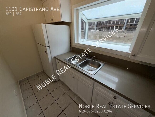 Building Photo - 1101 Capistrano Ave