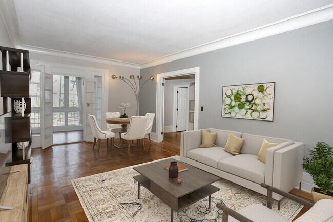 Living/Dining Room - 14 Forest St