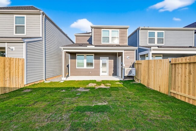 Building Photo - 3518 Blue Mockingbird St