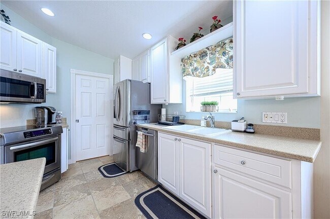 Building Photo - 28128 Goby Trail