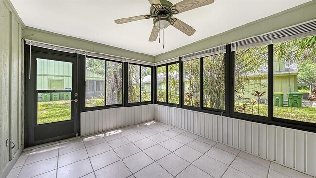 Building Photo - 5010 Barrington Cir