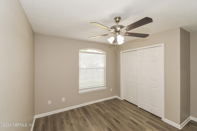 Building Photo - 1148 Jones Creek Dr