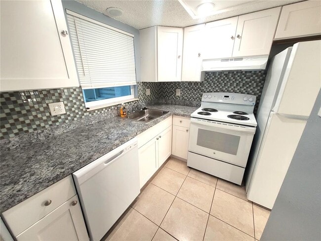 Building Photo - 4007 Audubon Dr