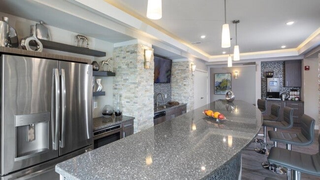 Building Photo - 10362 Old Olive Street Rd