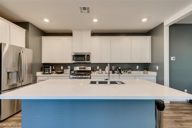 Building Photo - 4432 Mural Glen Ct