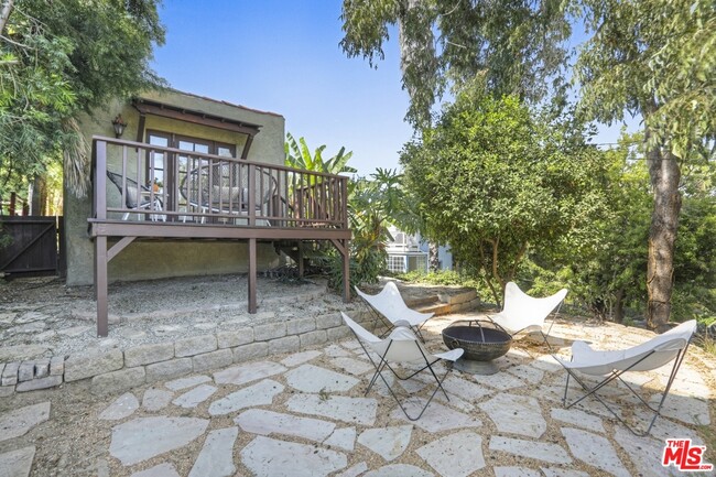 Building Photo - 1470 Westerly Terrace