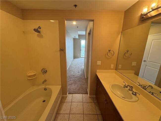 Building Photo - 8255 S Las Vegas Blvd