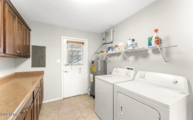 Building Photo - 1702 E Gaylon Dr