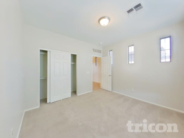 Building Photo - 43207 Lindgren Dr
