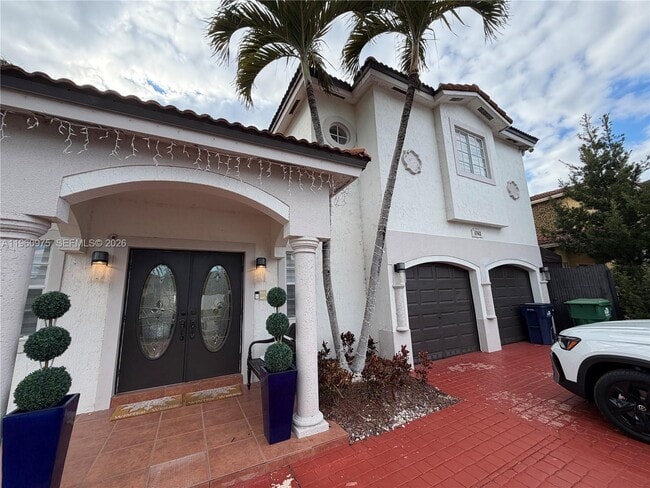 Building Photo - 6762 SW 157th Ct