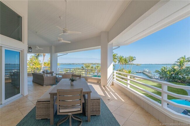 Building Photo - 3365 SE St Lucie Blvd