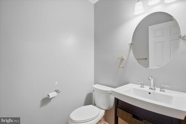 Building Photo - 12936 Broadview Run Dr