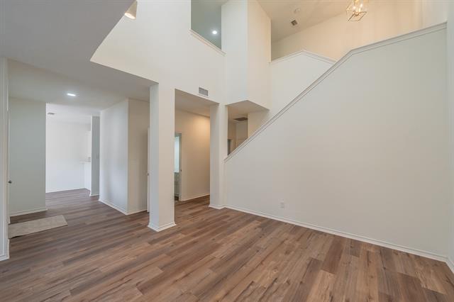 Building Photo - 5893 Westhaven Dr