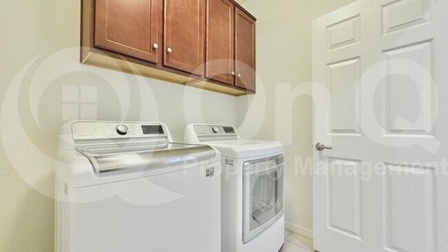 Building Photo - 2545 W Royer Rd