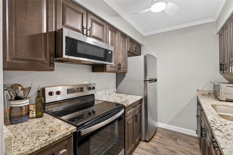 Building Photo - 3325 Bayshore Blvd