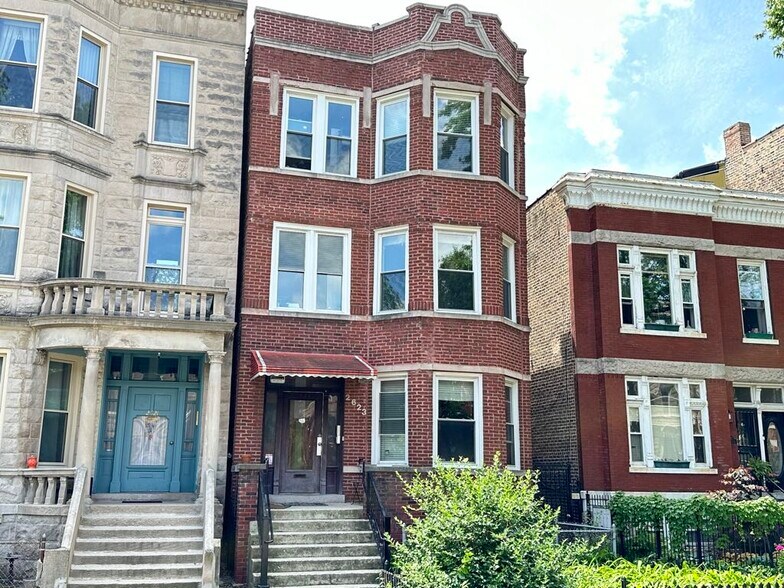 Primary Photo - 2623 W Crystal St