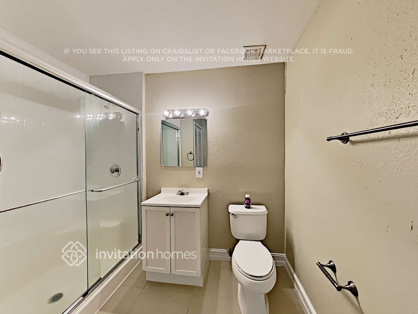 Building Photo - 1747 SW 136th Pl
