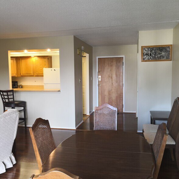 dinner room - 808 Stratford Dr