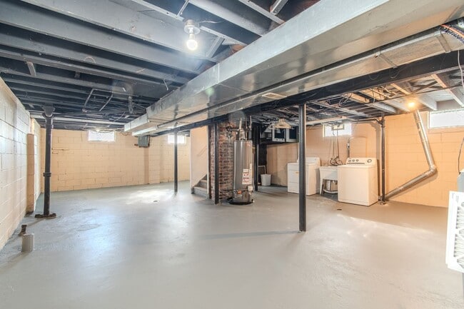 Building Photo - Charming Hazel Park Bungalow with Renovated Kitchen & Fenced Yard