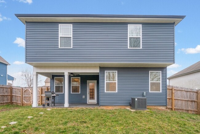 Building Photo - 1004 Black Oak Cir