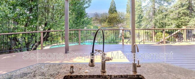 Building Photo - 1688 El Capitan Dr