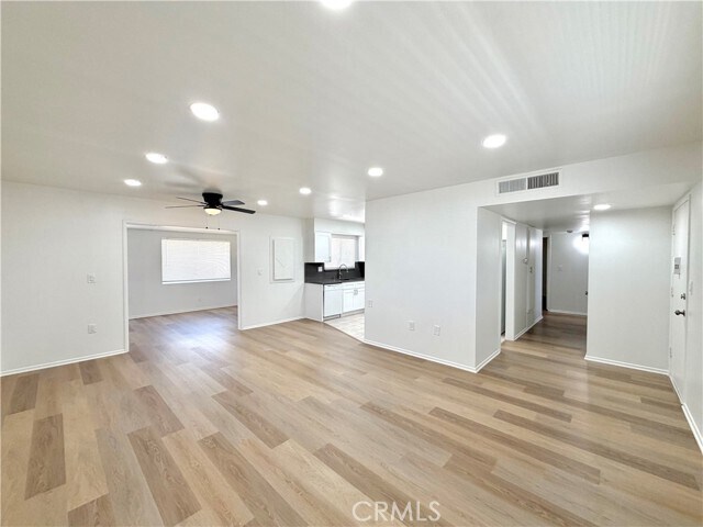 Building Photo - 28880 Amersfoot Way