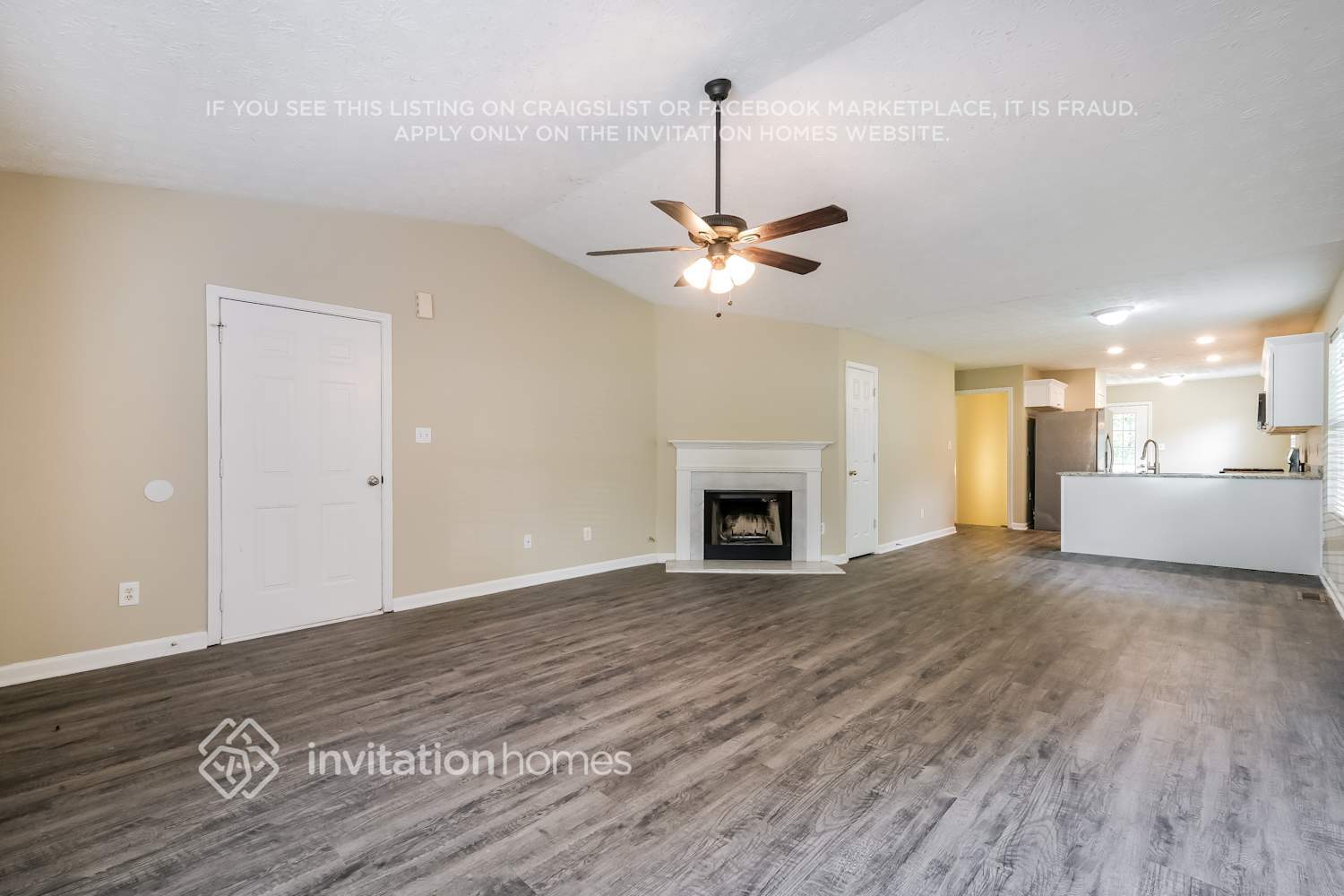 Building Photo - 5245 Hillcrest Glenn Dr