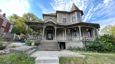 Building Photo - ALL UTILITIES INCLUDED