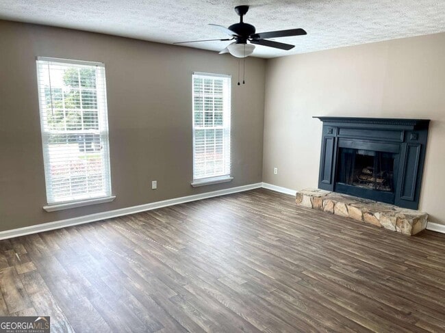 Building Photo - 122 Jackson Dr