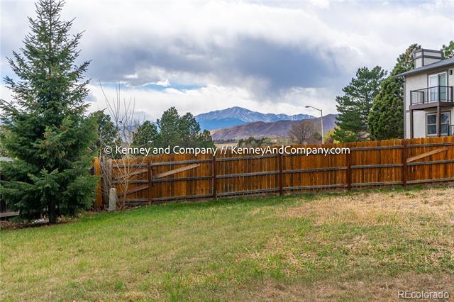 Building Photo - 693 Grey Eagle Cir S