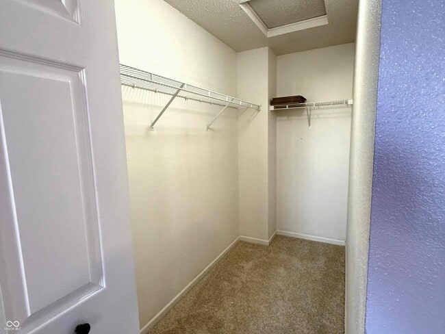 Building Photo - 11835 Buck Creek Cir