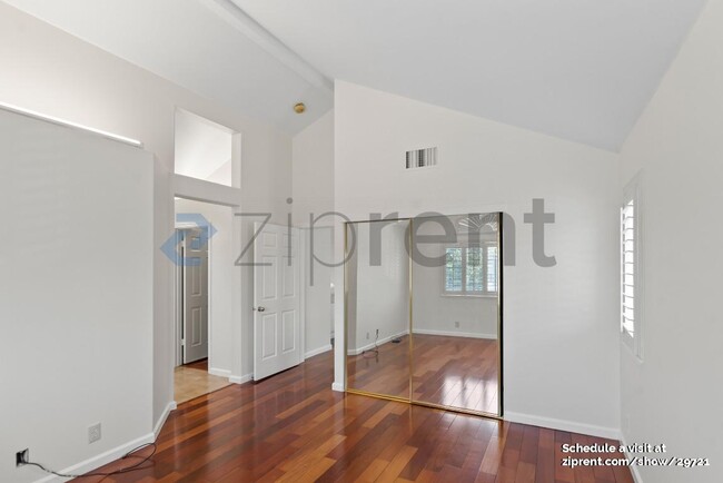Building Photo - 36816 Papaya St
