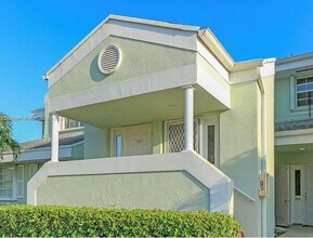 Building Photo - 2504 SE 20th Pl