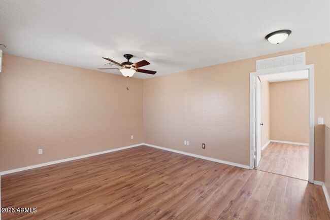 Building Photo - 11433 W Yavapai St