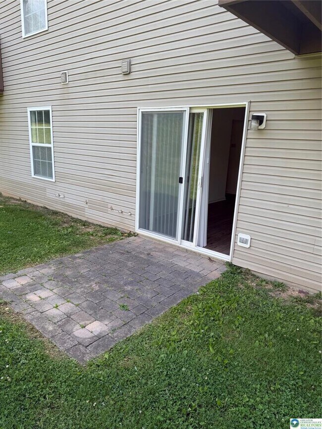 Building Photo - 7280 Adams Ct