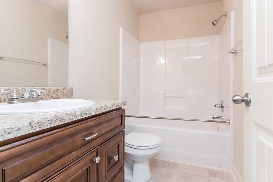 Building Photo - 3221 Puritan Way