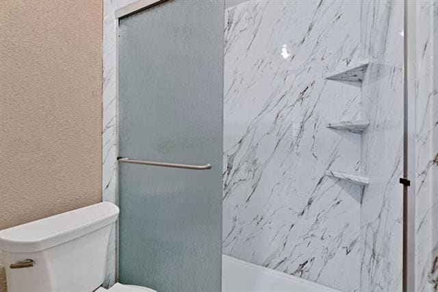 Building Photo - 26 Oakbrook Dr