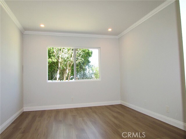 Building Photo - 28011 Indian Rock Dr