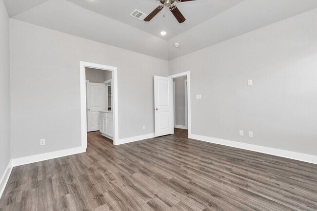 Building Photo - Welcome to the Holly — Spacious Comfort, Modern Style.