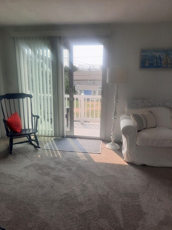 Building Photo - 24 Pine Point Rd