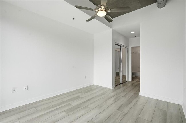 Building Photo - 943 Peachtree St NE