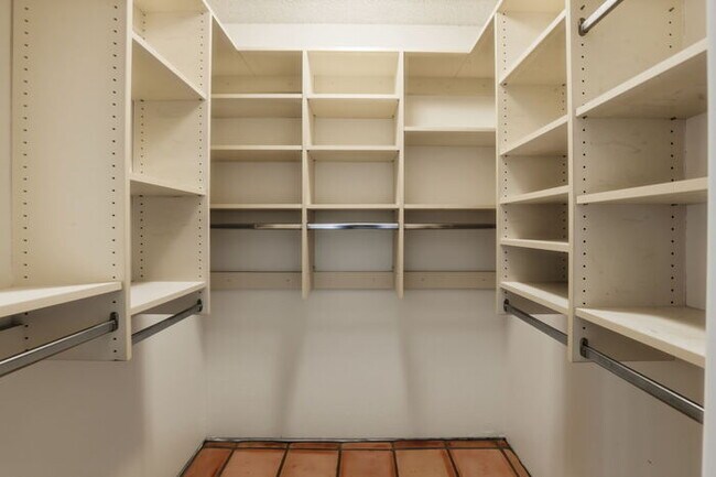 Building Photo - Beautiful Home in McCormick Ranch