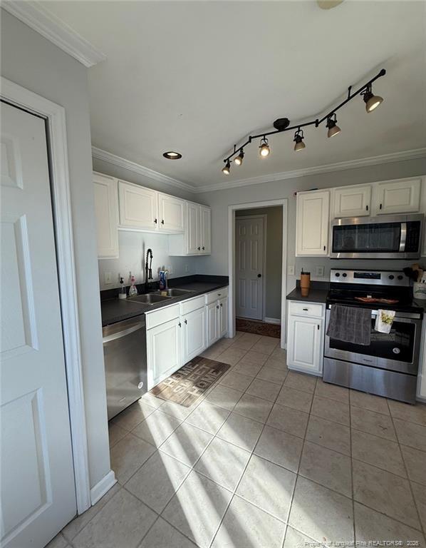 Building Photo - 23 Bishop Ct