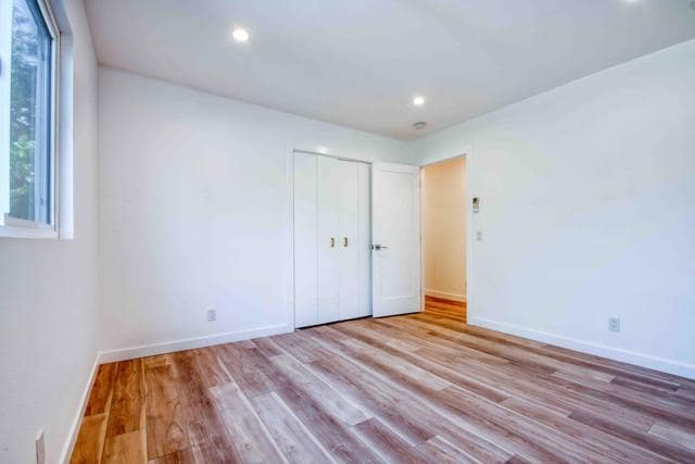 Building Photo - 3185 Larga Ave