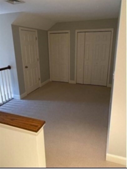 Building Photo - 66 Evergreen Cir