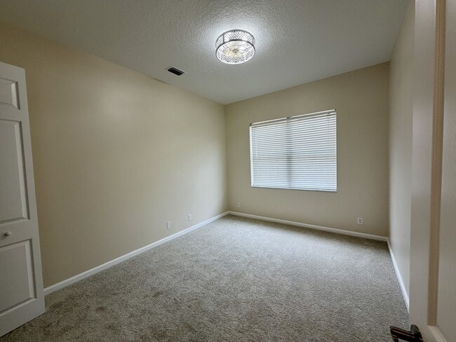 Building Photo - 1649 Ballantrae Blvd N