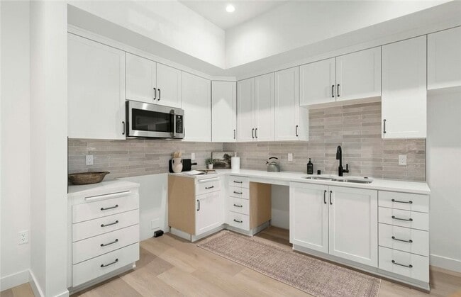 Building Photo - 581 Higuera St